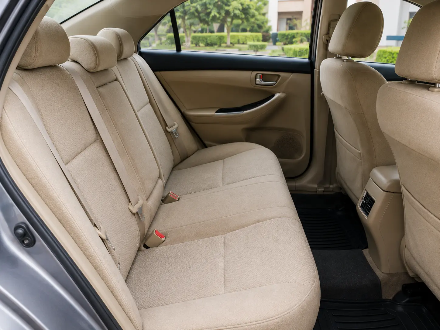 Toyota-Corolla-GLi-rear-seats-GB-Rent-Car-Gilgit-Skardu-Hunza